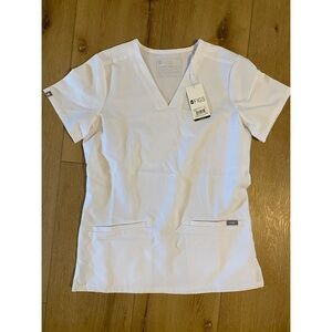 Figs Casma Three Pocket Scrub Top